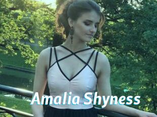 Amalia_Shyness