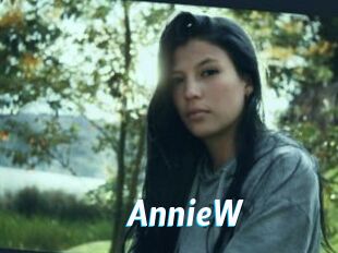 AnnieW
