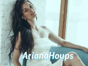 ArianaHoups