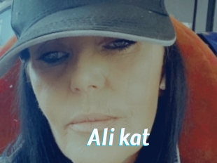 Ali_kat