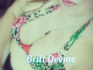 Britt_Devine
