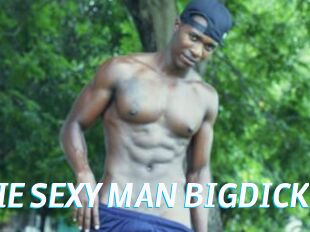 CHARLIE_SEXY_MAN_BIGDICK