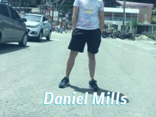 Daniel_Mills