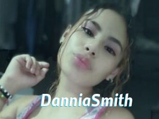 DanniaSmith
