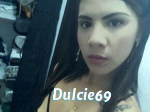 Dulcie_69