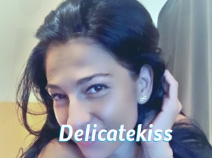 Delicatekiss