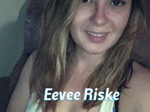 Eevee_Riske
