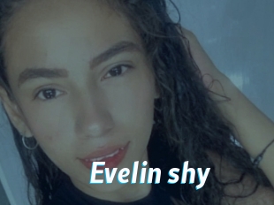 Evelin_shy