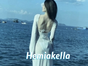 Hemiakella