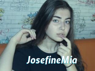JosefineMia