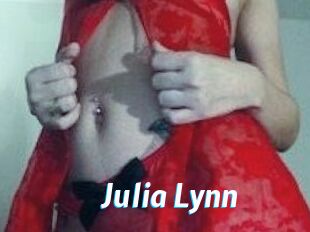 Julia_Lynn