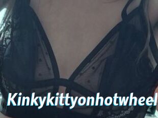 Kinkykittyonhotwheels