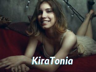 KiraTonia