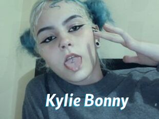 Kylie_Bonny