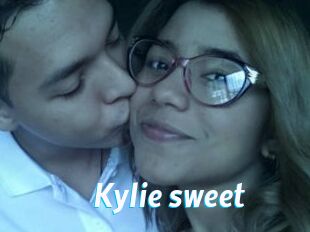 Kylie_sweet