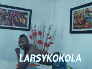 LARSYKOKOLA