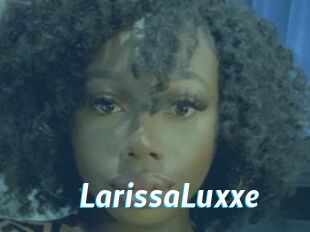 LarissaLuxxe
