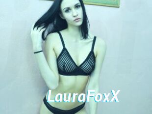 LauraFoxX