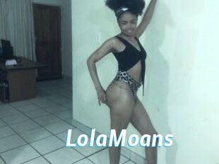 LolaMoans