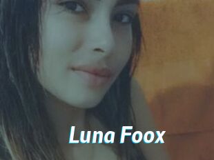 Luna_Foox