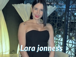 Lara_jonness