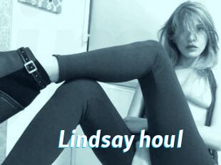 Lindsay_houl