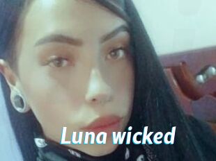 Luna_wicked