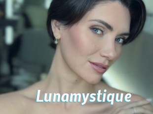 Lunamystique