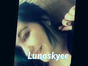 Lunaskyee