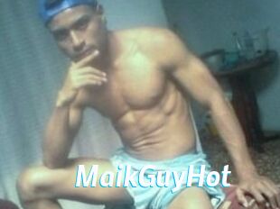 Maik_GuyHot