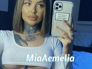 MiaAemelia
