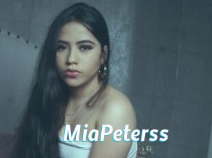 MiaPeterss
