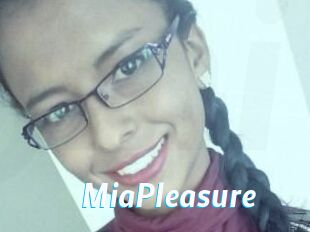 Mia_Pleasure