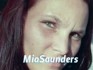 MiaSaunders