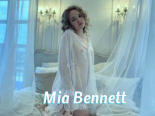 Mia_Bennett