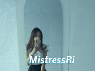 MistressRi
