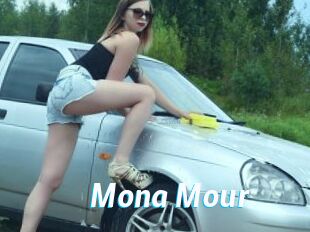 Mona_Mour
