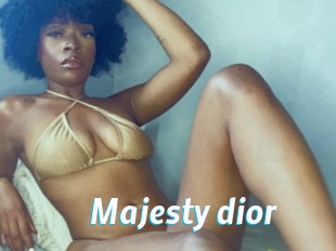 Majesty_dior
