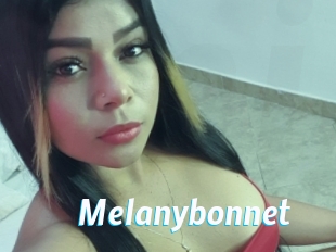 Melanybonnet
