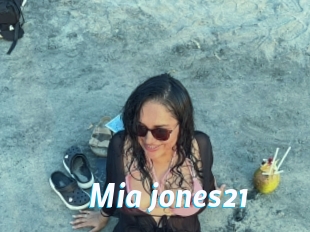 Mia_jones21