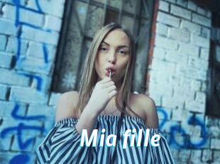 Mia_fille