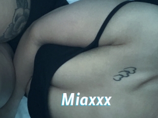Miaxxx