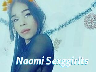 Naomi_Sexggirlts