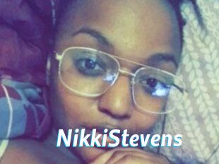 Nikki_Stevens