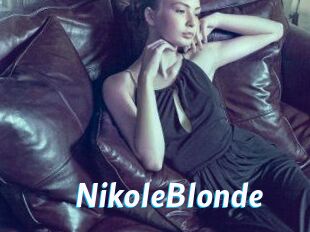 NikoleBlonde