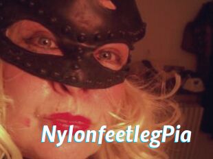NylonfeetlegPia