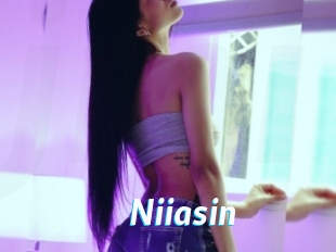 Niiasin