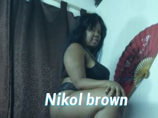 Nikol_brown