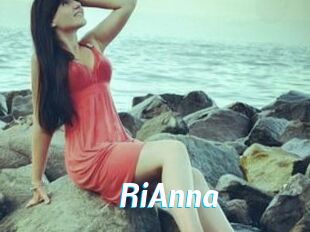 Ri_Anna