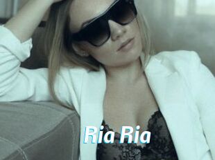 Ria_Ria